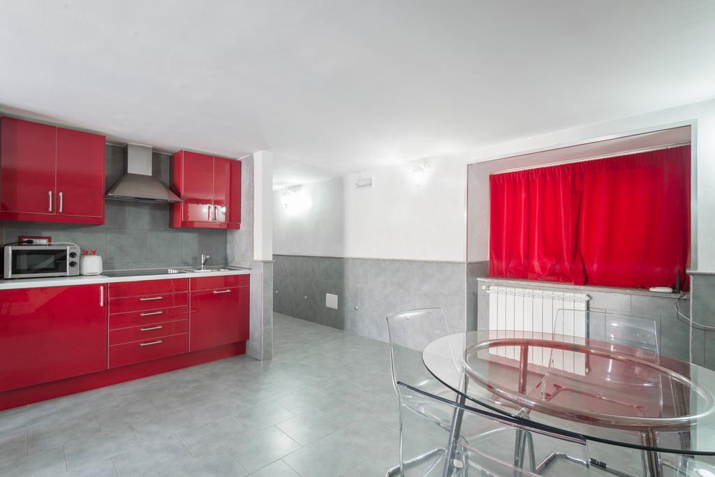 Suite Apartments Angioini 나폴리 외부 사진