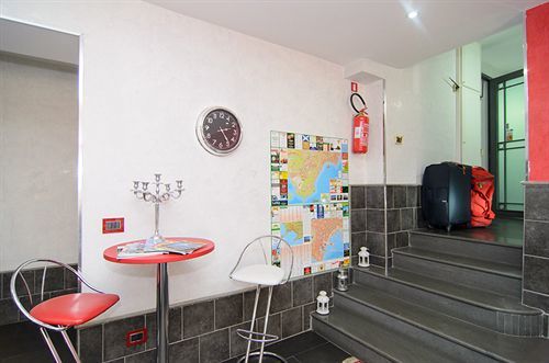 Suite Apartments Angioini 나폴리 외부 사진